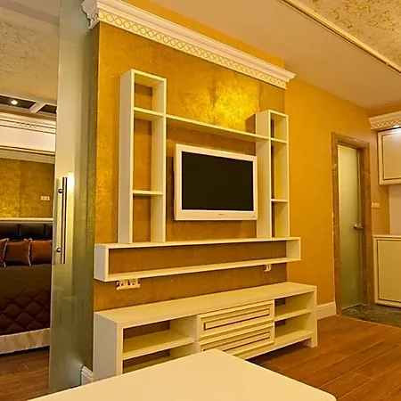 Golden Rainbow Vip