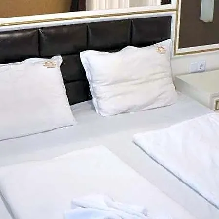 Golden Rainbow Vip 3* 네세부르